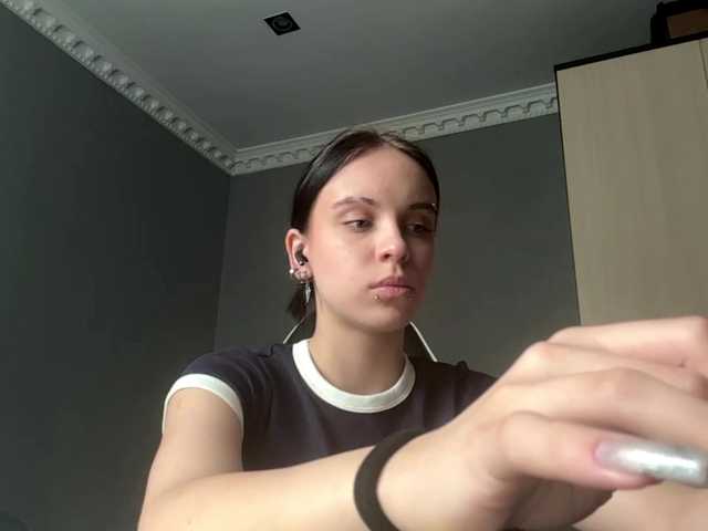tootightwiththong live cam on BongaCams