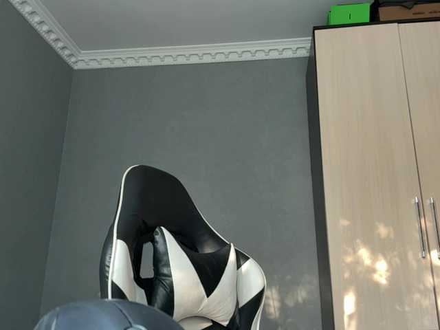 tootightwiththong live cam on BongaCams