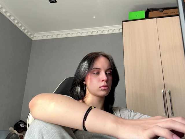 tootightwiththong live cam on BongaCams