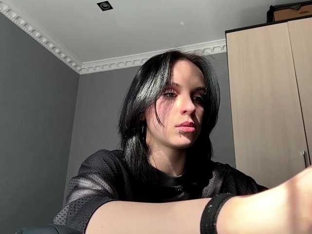 tootightwiththong live cam on BongaCams