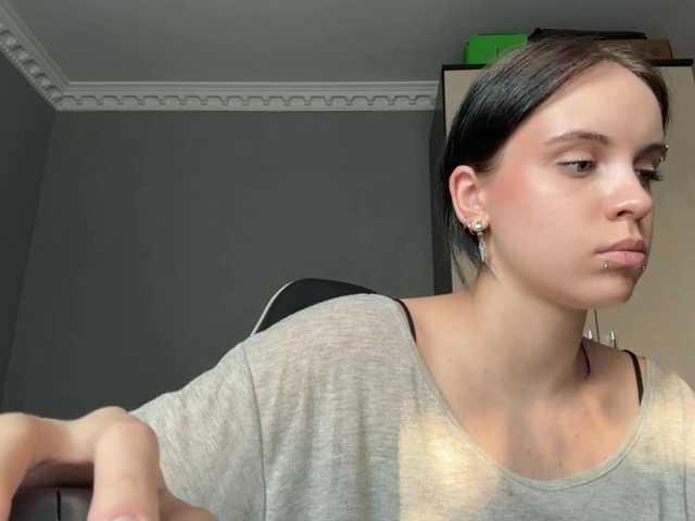 tootightwiththong live cam on BongaCams