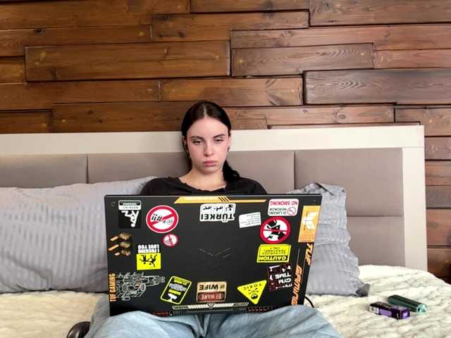 tootightwiththong live cam on BongaCams