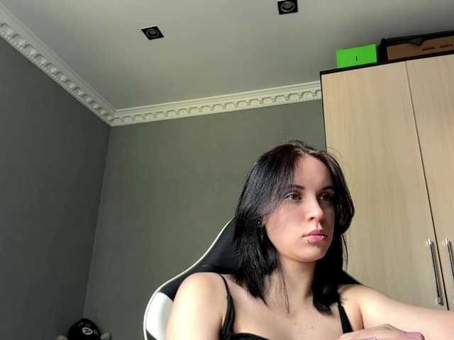 tootightwiththong live cam on BongaCams