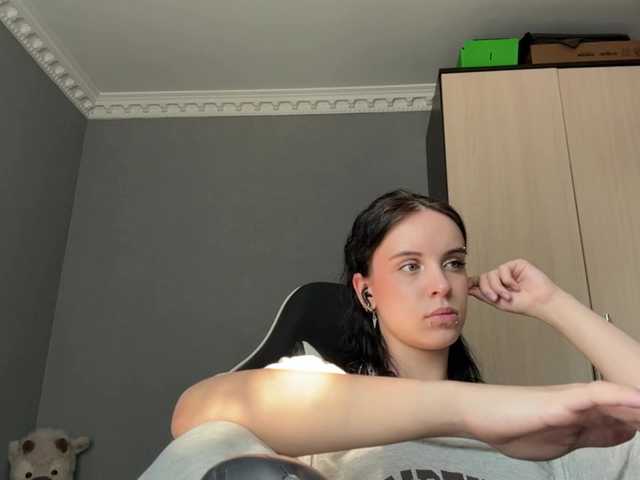 tootightwiththong