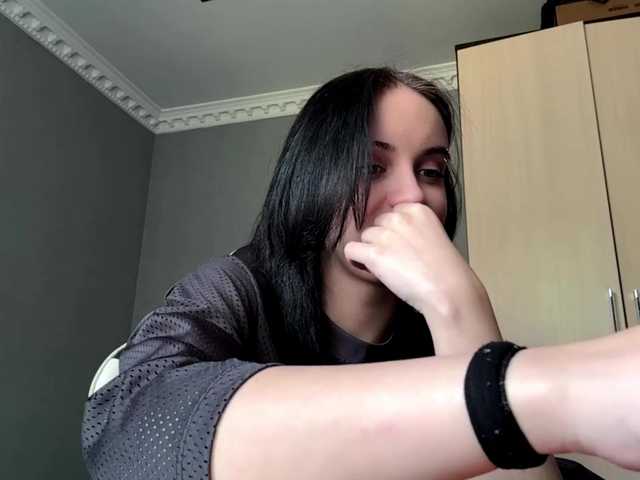 tootightwiththong live cam on BongaCams