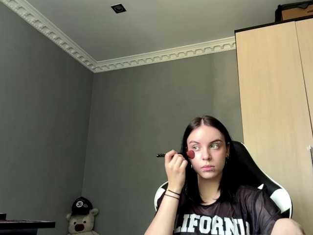 tootightwiththong live cam on BongaCams