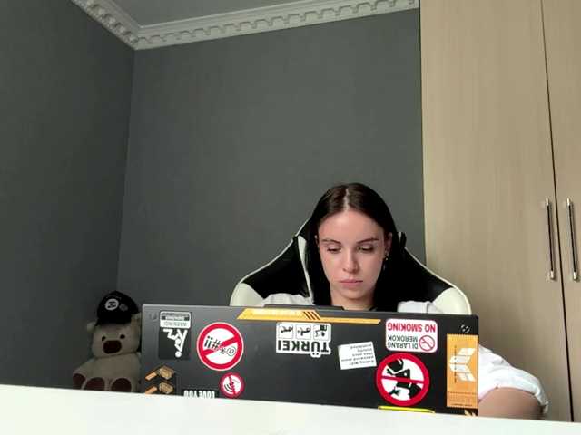 tootightwiththong live cam on BongaCams