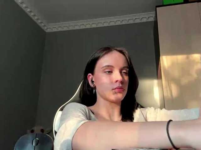 tootightwiththong live webcam show