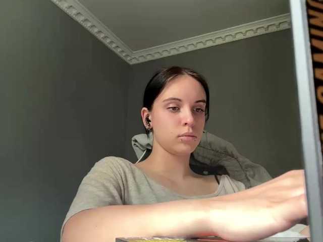 tootightwiththong live cam on BongaCams