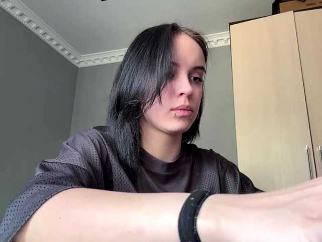 tootightwiththong live cam on BongaCams