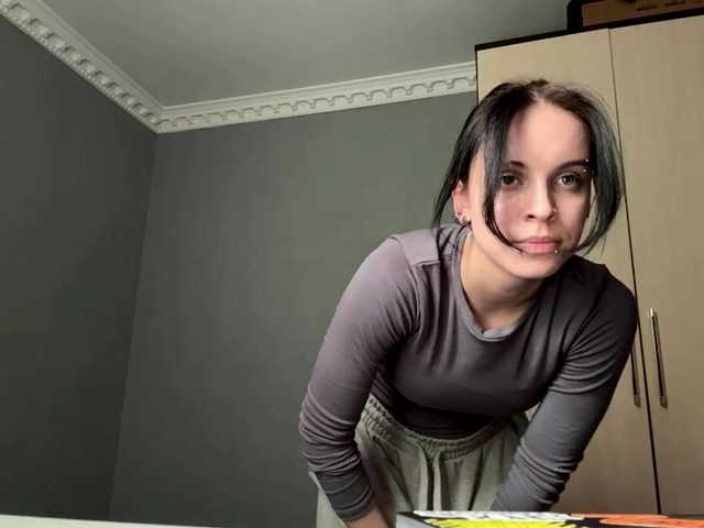 tootightwiththong