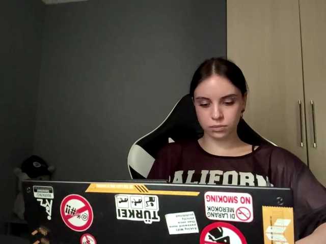 tootightwiththong live cam on BongaCams