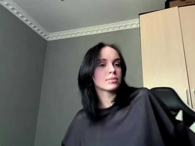 tootightwiththong live cam on BongaCams