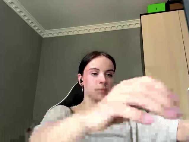 tootightwiththong live webcam show