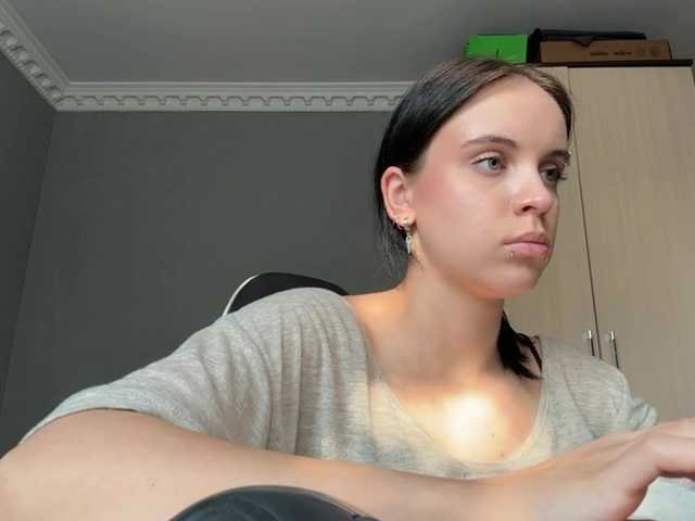 tootightwiththong live webcam show