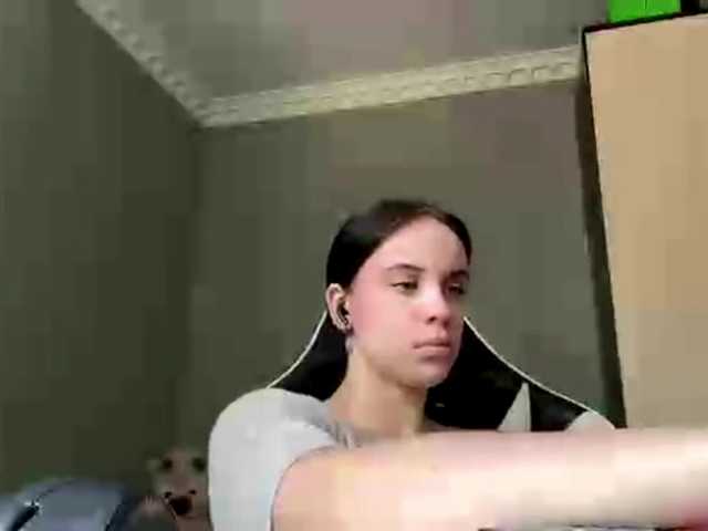 tootightwiththong live cam on BongaCams