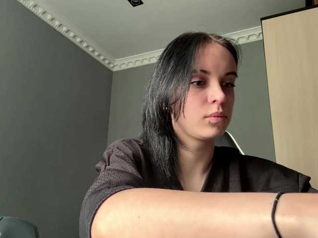 tootightwiththong live cam on BongaCams