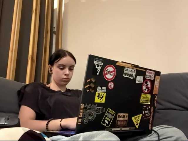 tootightwiththong live cam on BongaCams