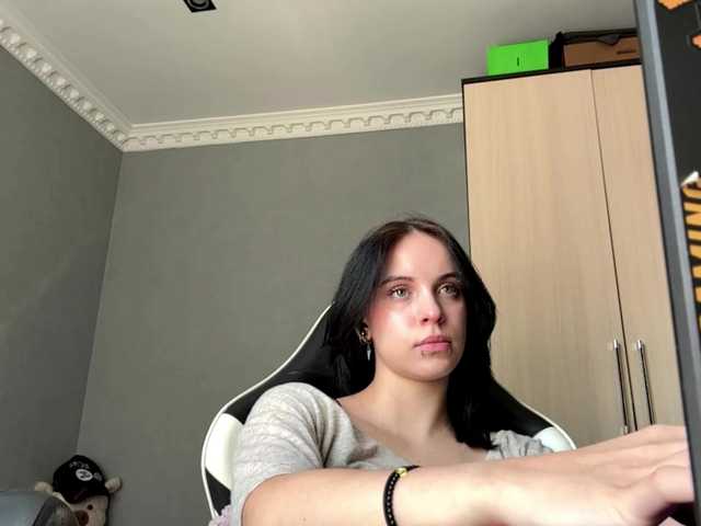 tootightwiththong live cam on BongaCams