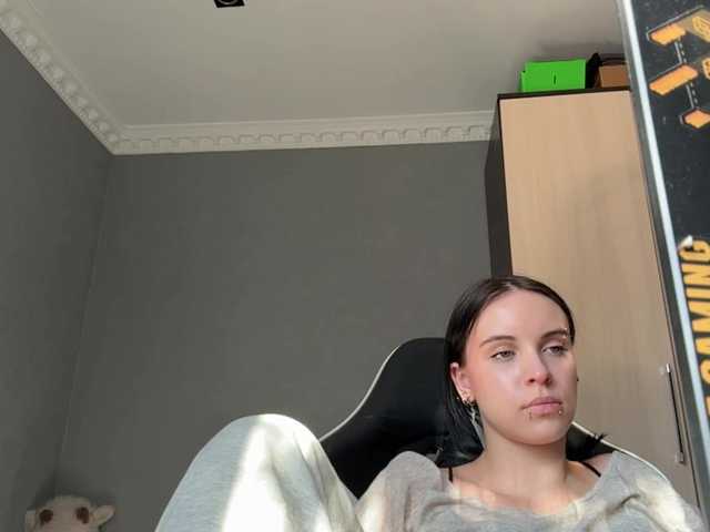 tootightwiththong