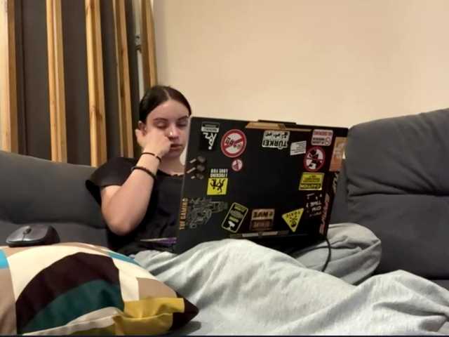 tootightwiththong live cam on BongaCams