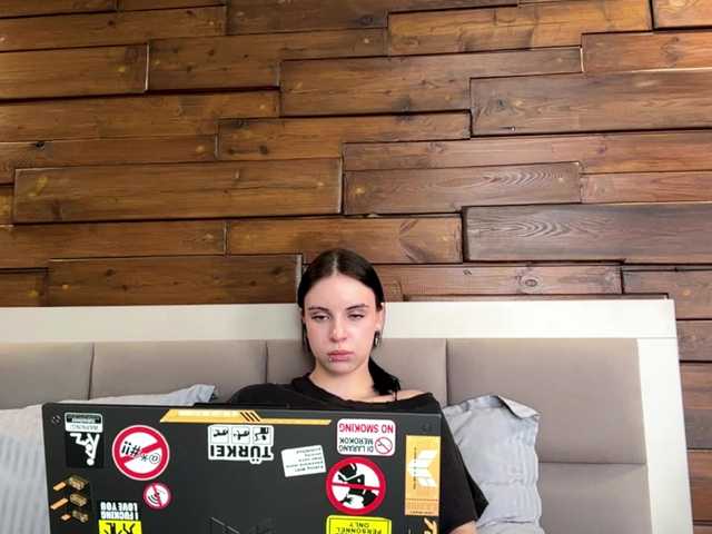 tootightwiththong live cam on BongaCams