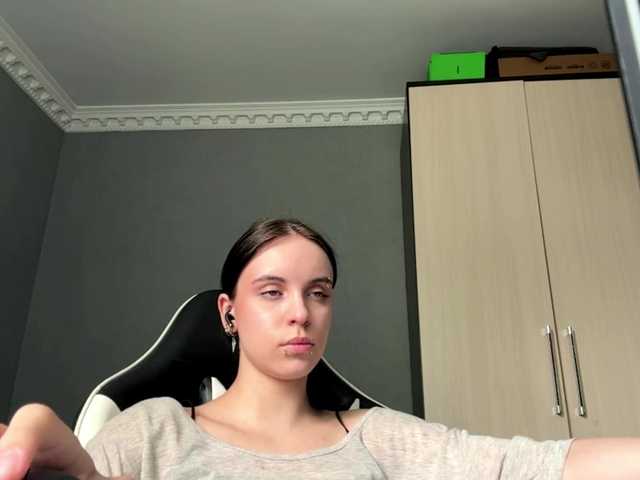 tootightwiththong live cam on BongaCams
