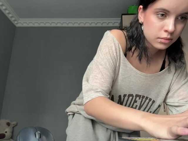 tootightwiththong live cam on BongaCams