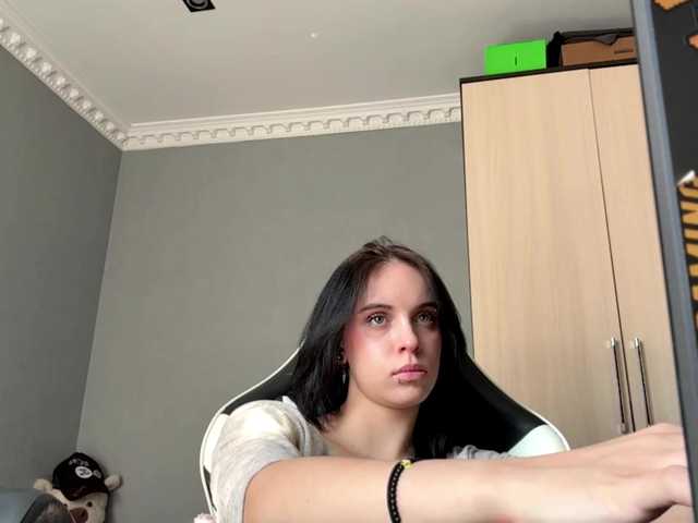 tootightwiththong live cam on BongaCams