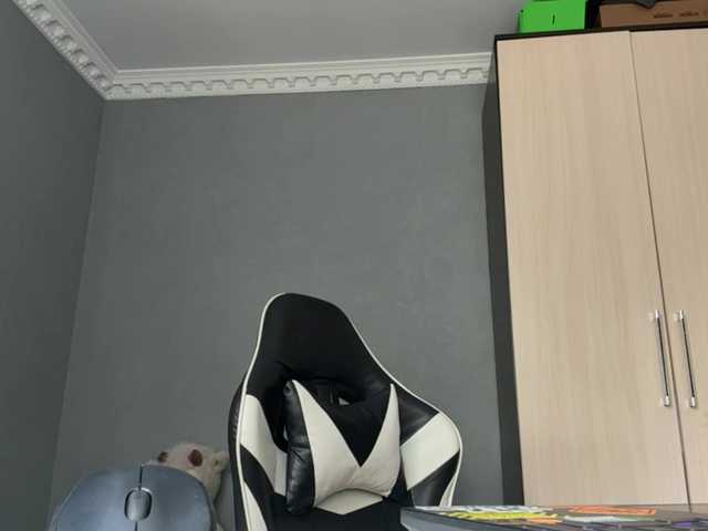 tootightwiththong