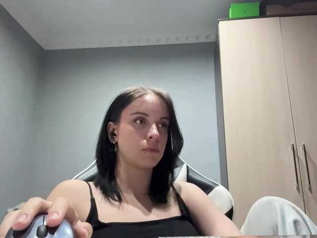 tootightwiththong live webcam show