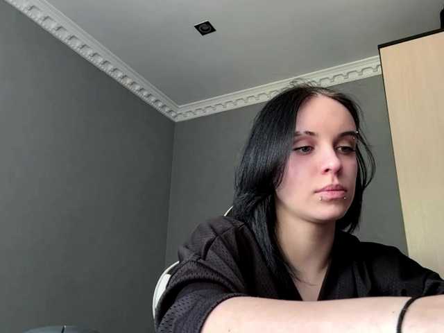 tootightwiththong live cam on BongaCams