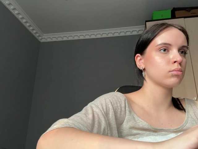 tootightwiththong live cam on BongaCams