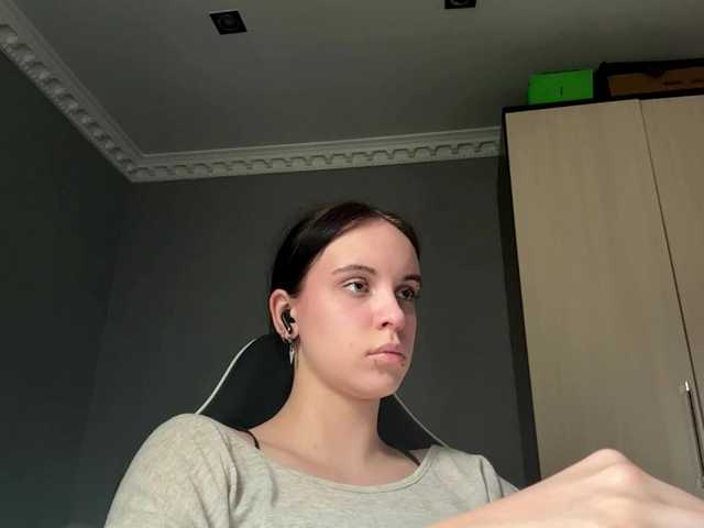 tootightwiththong live cam on BongaCams