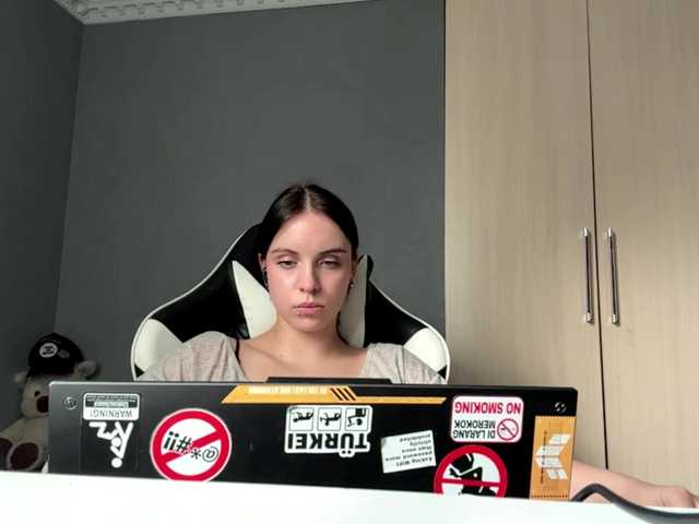 tootightwiththong live cam on BongaCams