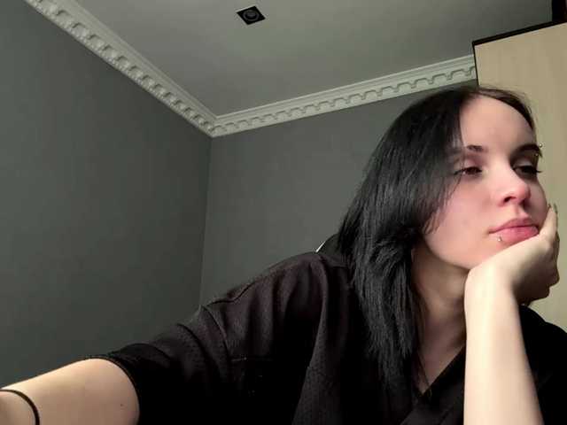 tootightwiththong live cam on BongaCams