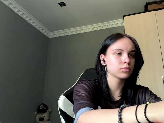 tootightwiththong live cam on BongaCams