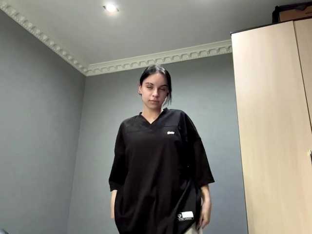 tootightwiththong live cam on BongaCams