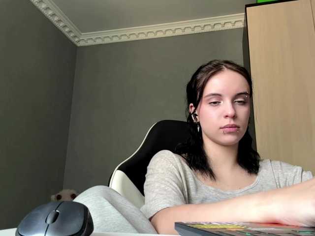 tootightwiththong live webcam show