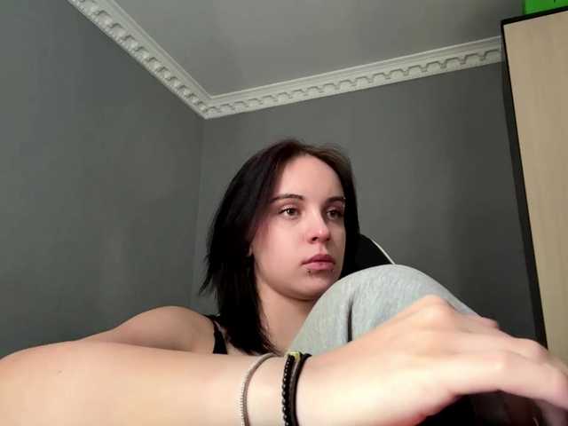 tootightwiththong live cam on BongaCams