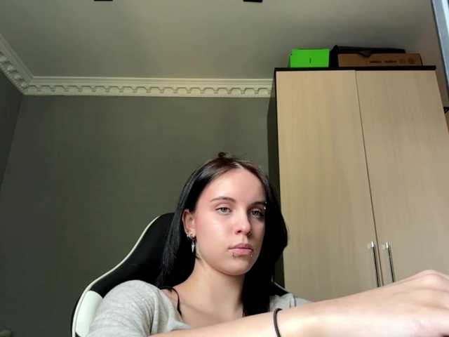 tootightwiththong live webcam show