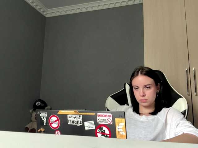 tootightwiththong live cam on BongaCams