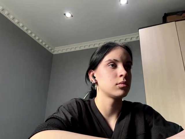 tootightwiththong live cam on BongaCams