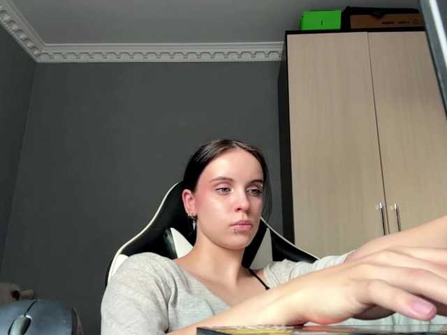 tootightwiththong live cam on BongaCams