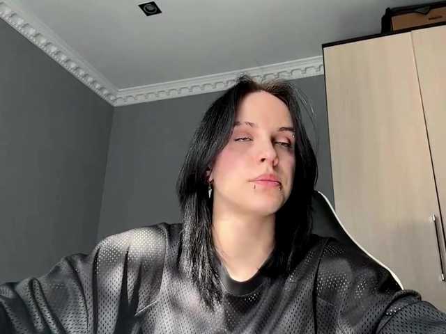tootightwiththong live cam on BongaCams