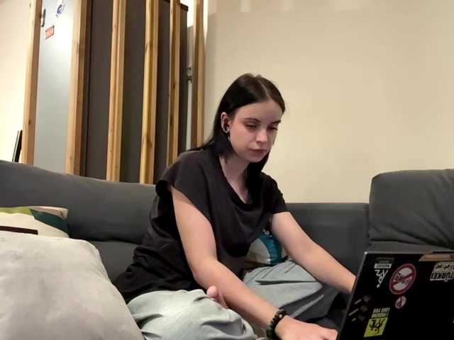 tootightwiththong live cam on BongaCams