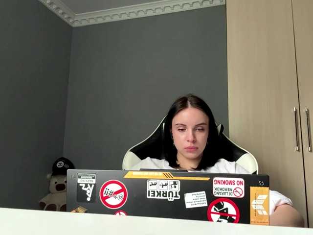 tootightwiththong live cam on BongaCams