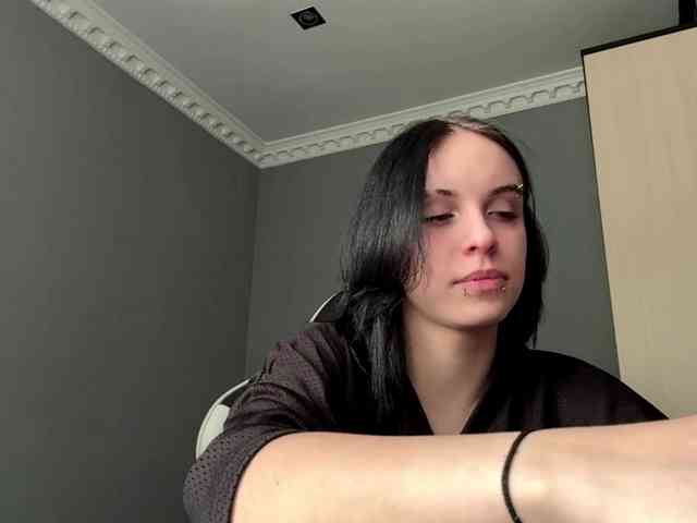 tootightwiththong webcam