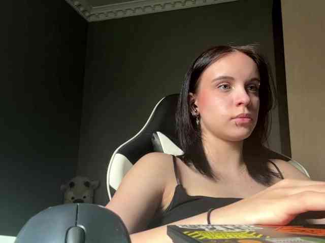 tootightwiththong webcam