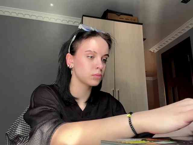tootightwiththong webcam